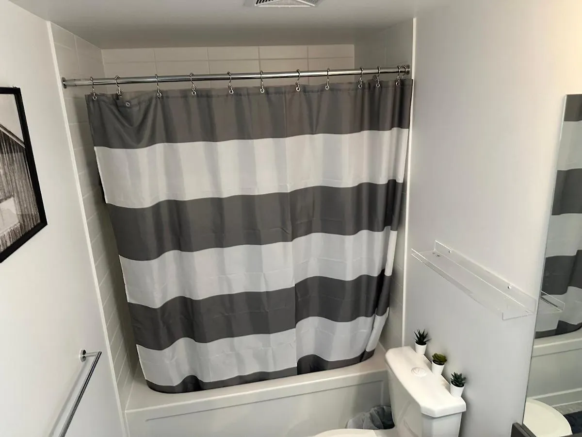 Apartment 1 Bedroom Condo Toronto Canada